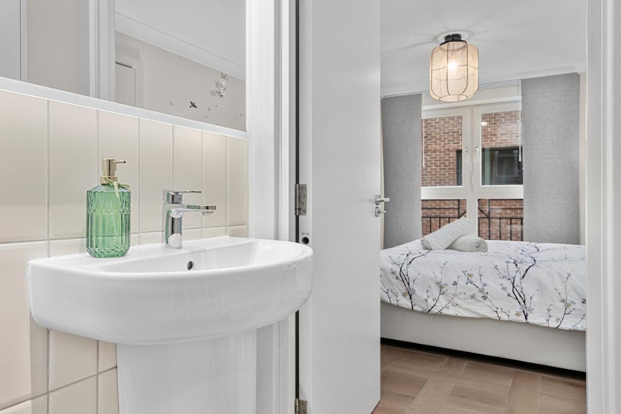 Tranquil 2 Bedroom Apartment Close To St. Paul'S Cathedral Лондон Екстериор снимка